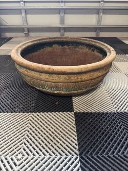 Weathered Garden Planter Bowl 23”