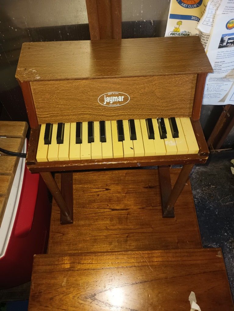 Antique Jaymar Piano