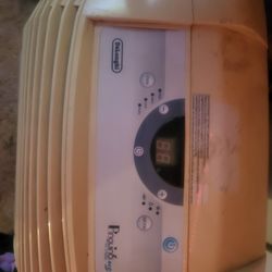 Pinguino PAC C100EL Portable AC