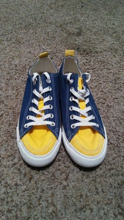 Skicks Cal Bears Low Tops Size 8 Womens 6 Youth