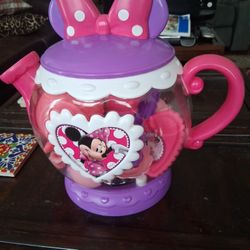 Tea Pot and tea set Disney