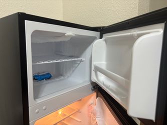 Magic Chef Refrigerator