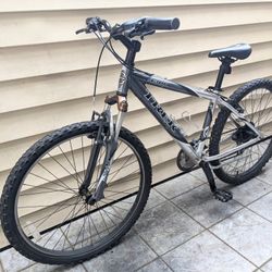 Trek 4300 26" 24-Speed Hybrid Gravel/Mountain/Road Bike - Front Shocks - Light 15" Aluminum Frame - Shimano System Set (MSRP $420)