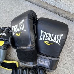 Boxing Glove Set
