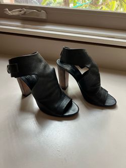 Vince Black Leather Open-Toe Block Heel Sandals