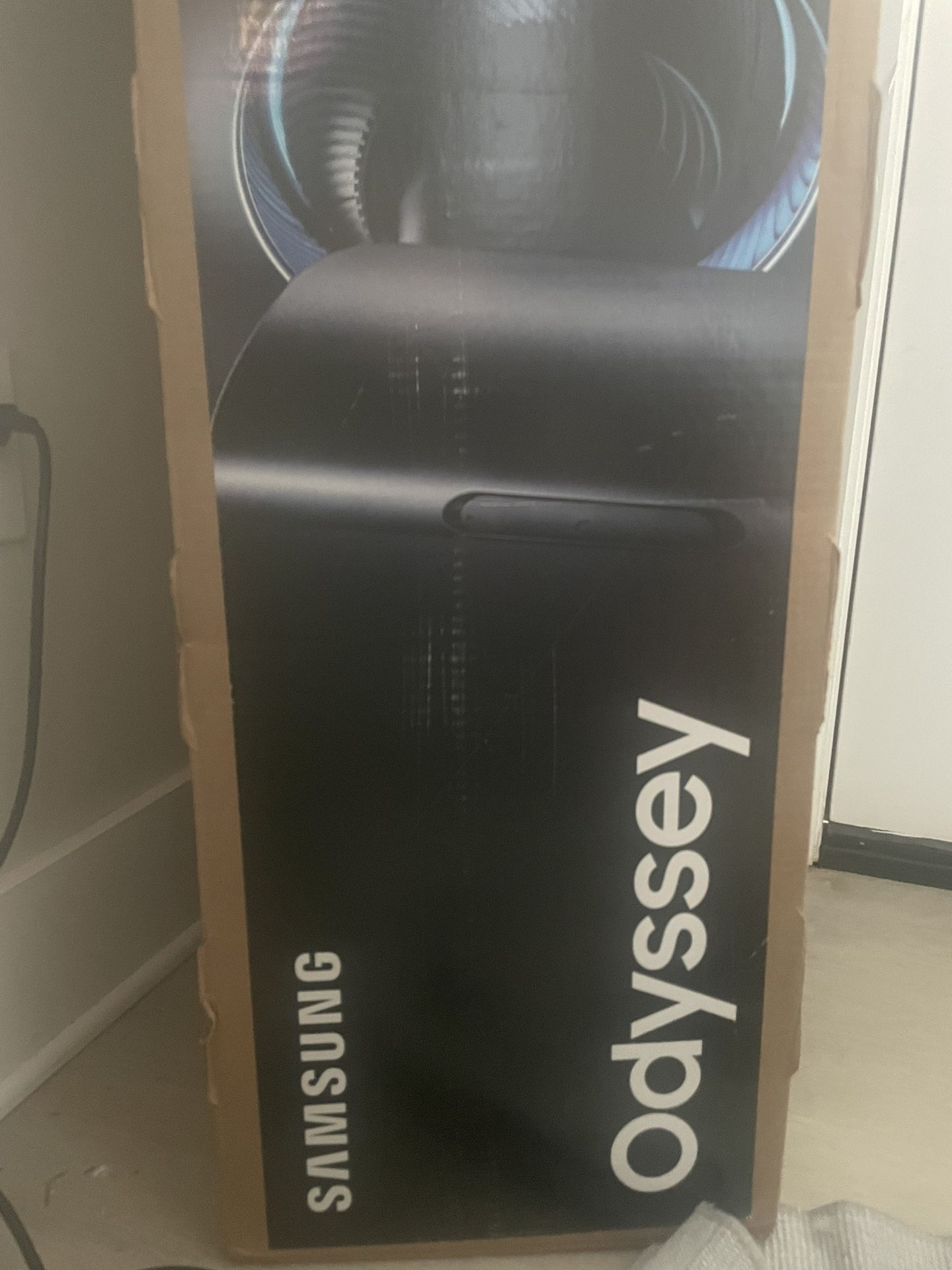 Samsung Odyssey CRG9 Curved Monitor
