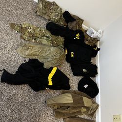 Women’s PT Uniform And OCPs , Boots, Gloves