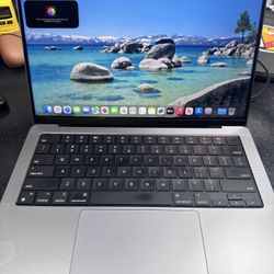 MacBook PRO 14” Chip M2 With Apple Care +