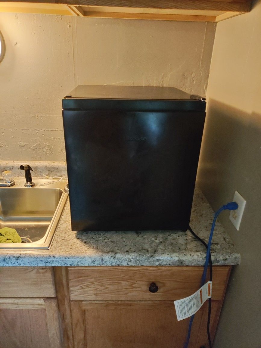 Mini Fridge
