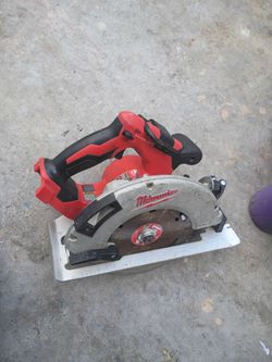 Milwaukee M18