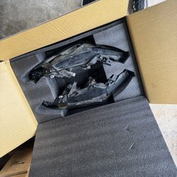 Camry 2023 L headlights and tail lights