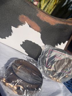 Woman purse