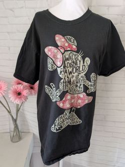 Hanes Minnie Mouse T-shirt size L