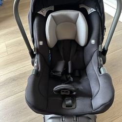 Nuna Car seat