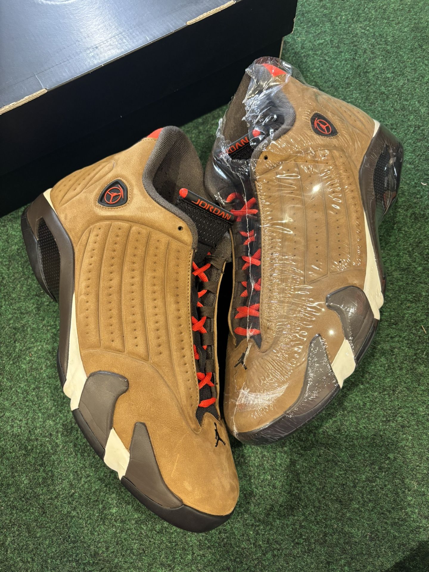 JORDAN 14 WINTERIZED ARCHAEO BROWN SIZE 13