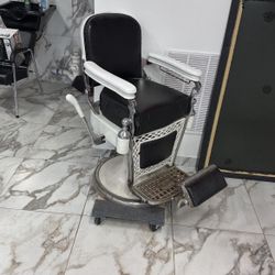 Barber Chair Antique 