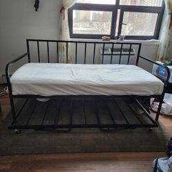Black bed frame w/ mattress 