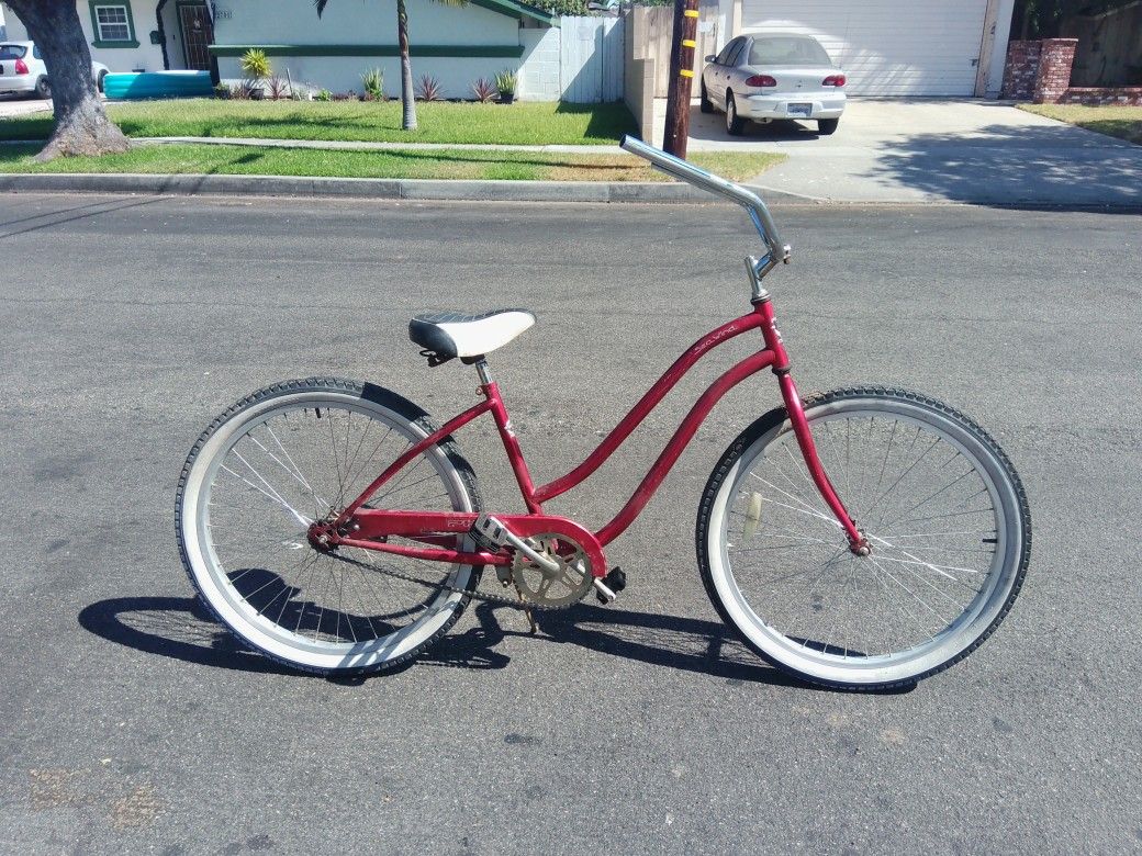 Phat Beach Cruiser Bicycle