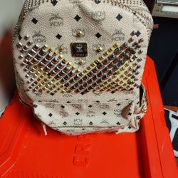 Large Mcm Stud bag Small paint On Front