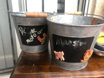 2 Buckets