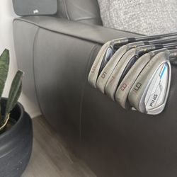 Ping I E1 9-5 Iron Set