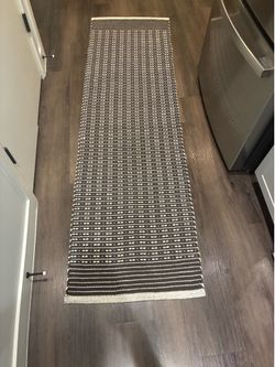 Runner rug