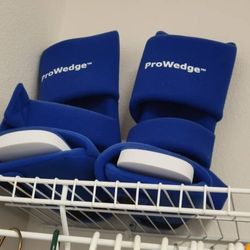 Brand new ProWedge Plantar Fasciitis Night Splint paid $139