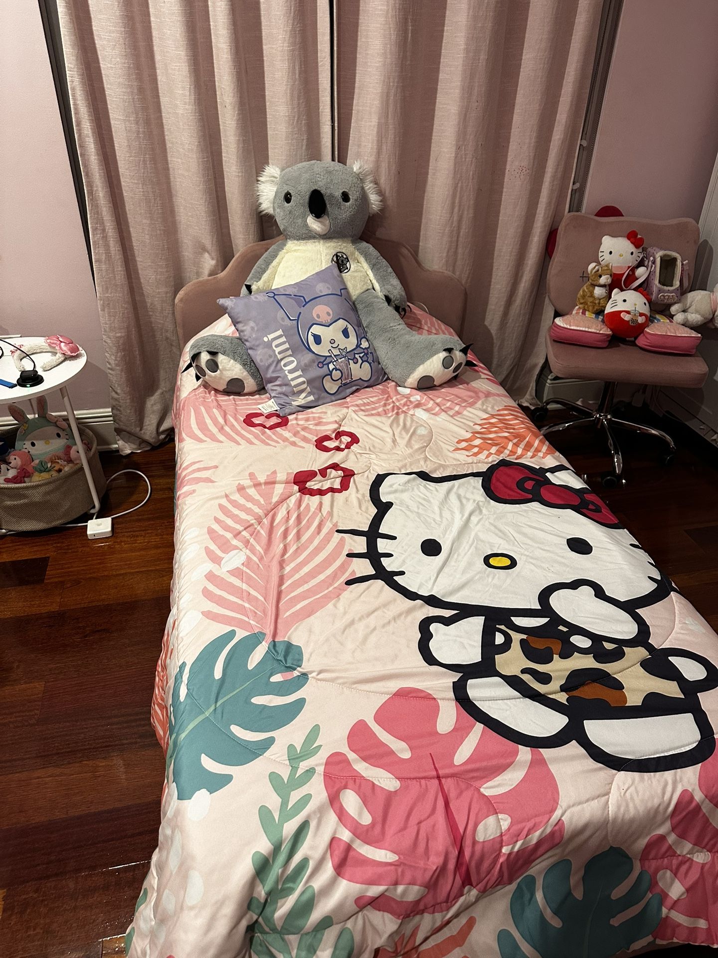Twin Bed