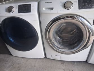 Samsung Front Load Washer and Dryer Set