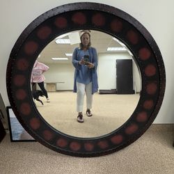 Mirror- Round 52”