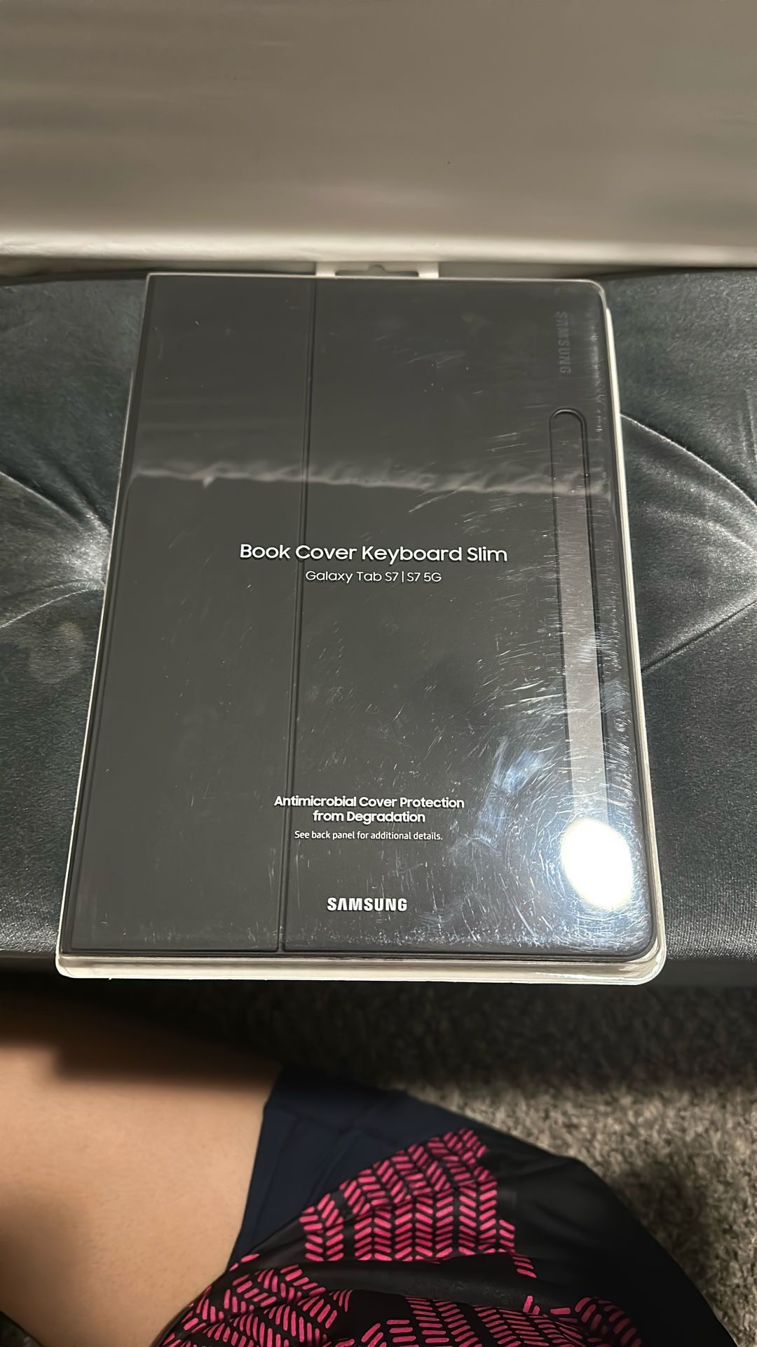 Book Cover- Galaxy Tab S7