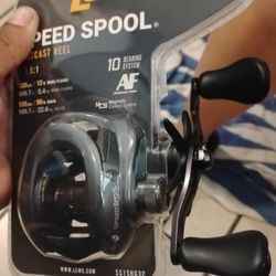 Lew's Speed Spool Baitcast Reel - Right - 7:5:1