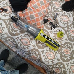 RYOBI VACUUM 