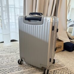Like New Carry On Suitcase 