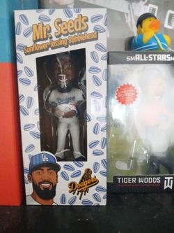 Teoscar bobblehead plus tiger woods