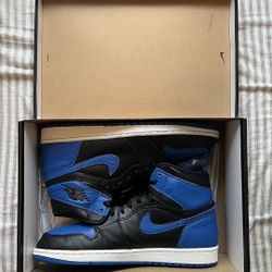 Air Jordan 1 Royals Size 10.5 (2017)