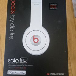Beats By Dr Dre Headphone -brandnew
