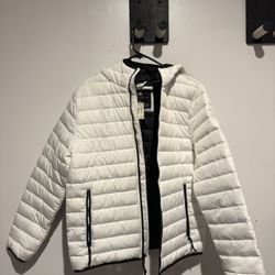Aeropostale Hooded Midweight Puffer Jacket