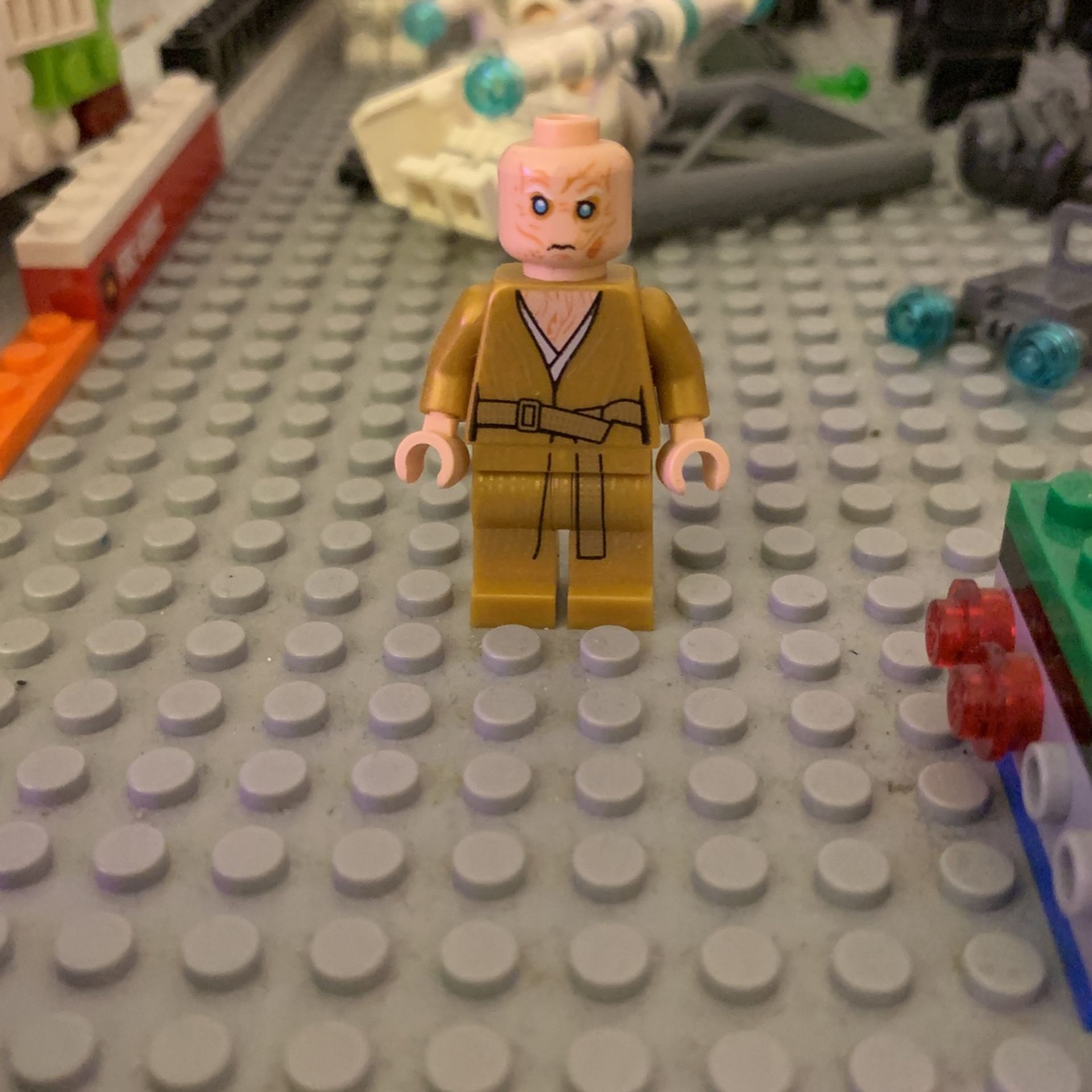 Lego Star Wars Supreme Leader Snoke