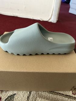 Yeezy Slide Salt Size 11