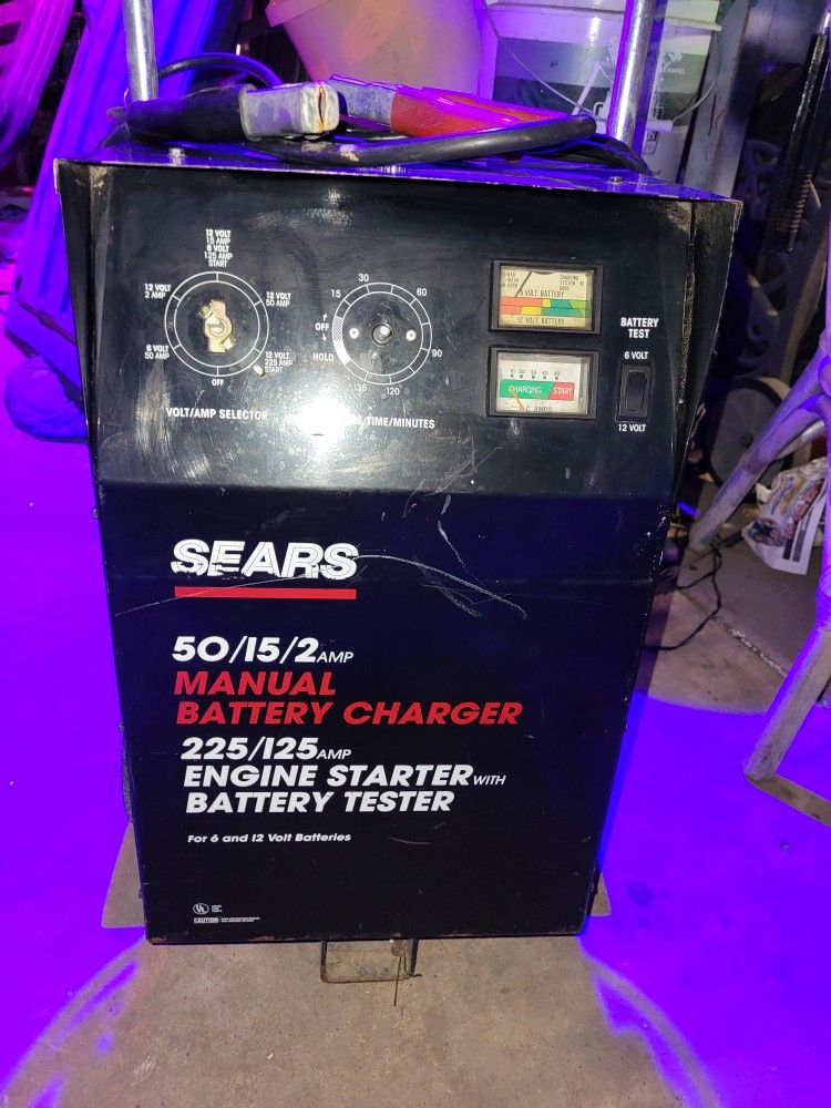 SEARS
50/15/2AMP MANUAL
BATTERY CHARGER
225/125 AMP
ENGINE STARTER WITH BATTERY TESTER