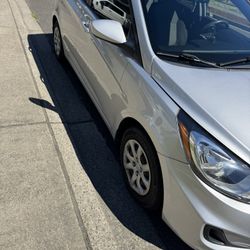 2013 Hyundai Accent