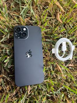 iPhone 15 unlocked