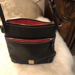 Dooney & Bourke Crossbody! 