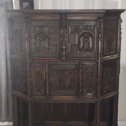 17th Century Carved Oak Credence Cupboard