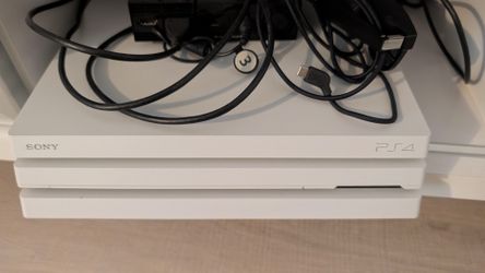 PS4 and PSVR