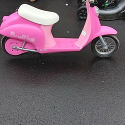 Razor Pocket Electric  Scooter / Pink 