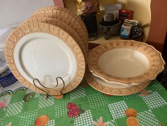 Pier 1 Dishes
