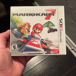 Nintendo 3DS Mario kart 7 