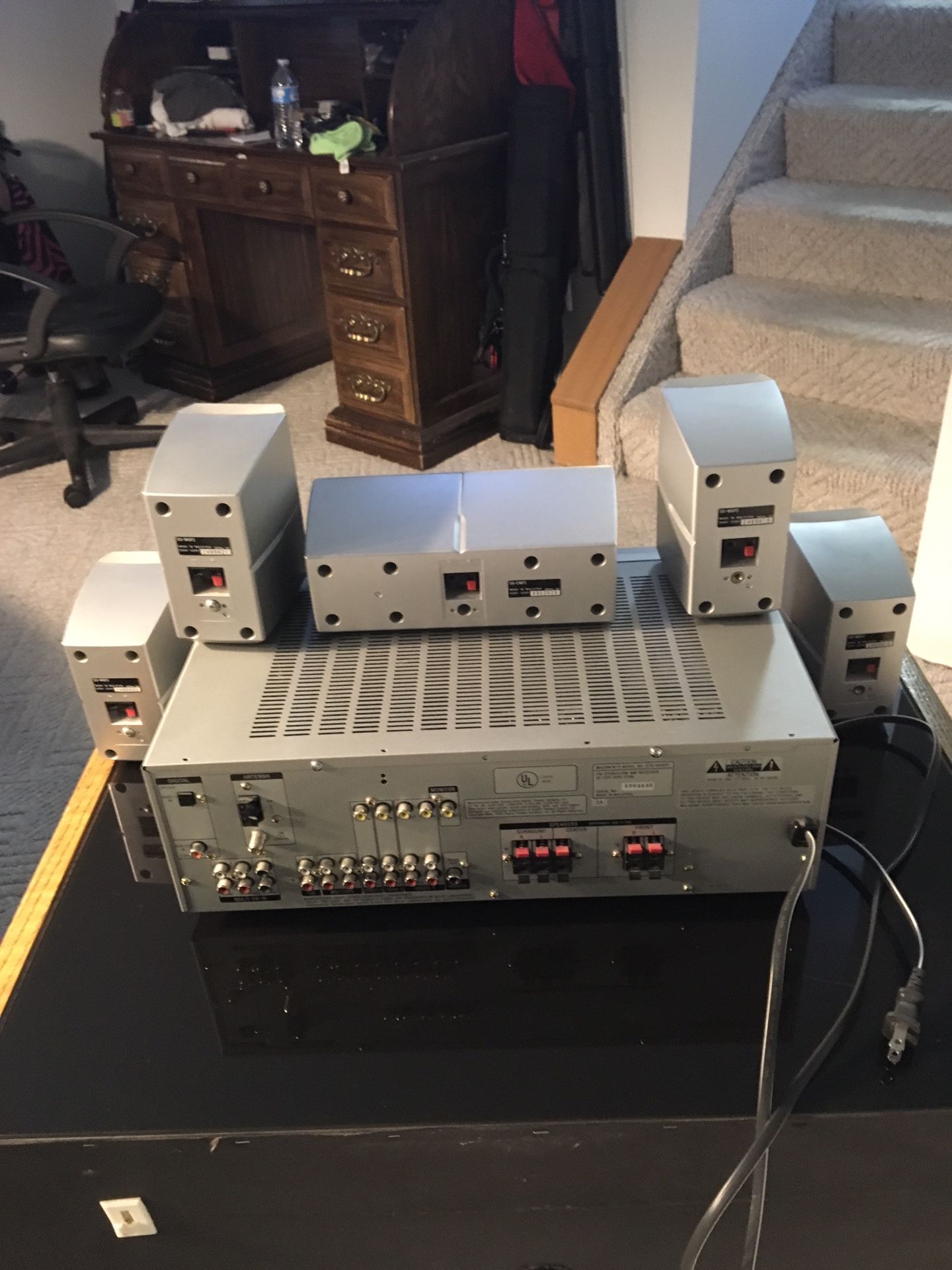 Sony surround sound 7 piece with two stands